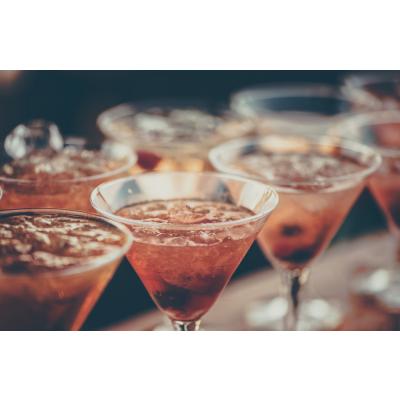 Top 5 branduri de alcool (și nu numai) cu care să îți surprinzi invitații